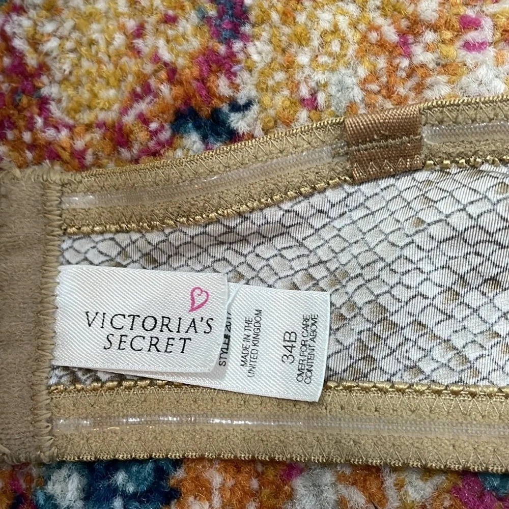 Victoria’s Secret Strapless Bra - Picture 7 of 7